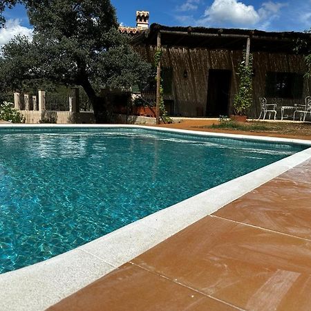 Alojamiento Rural En Aracena. Finca El Rehilete Esterno foto