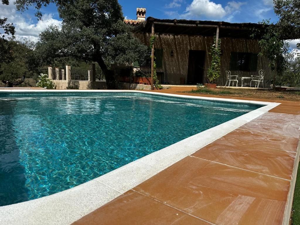 Alojamiento Rural En Aracena. Finca El Rehilete Esterno foto