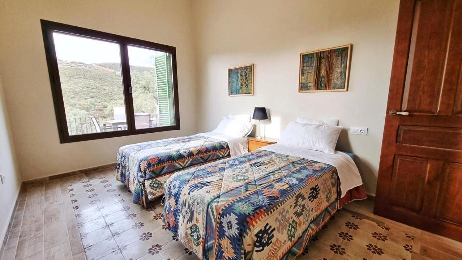 Alojamiento Rural En Aracena. Finca El Rehilete Esterno foto